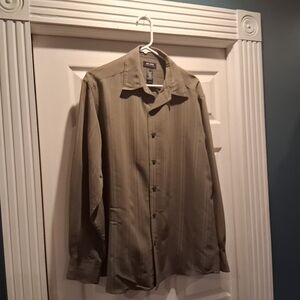 Axcess Men's Olive Green Shirt
